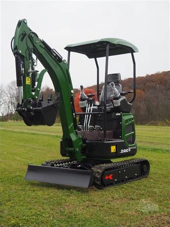 groundhog mini excavator specs|groundhog equipment zh24d 2 excavator.